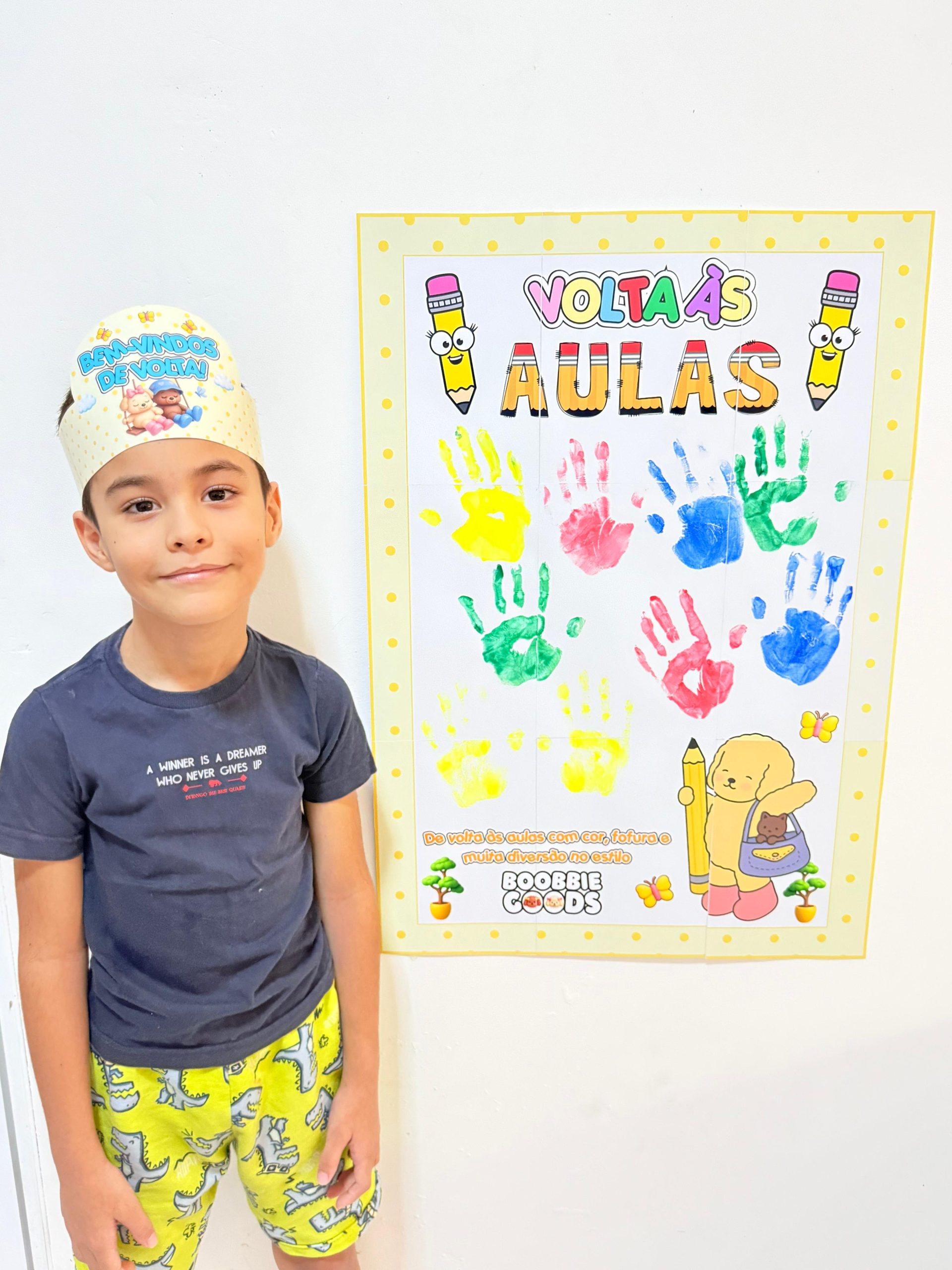 MURAL COLETIVO VOLTA ÀS AULAS- BOBBIE GOODS